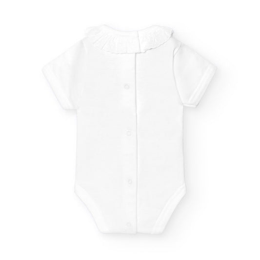 Hvit body med brodert krage fra Babidu i 100 % bomull – unisex