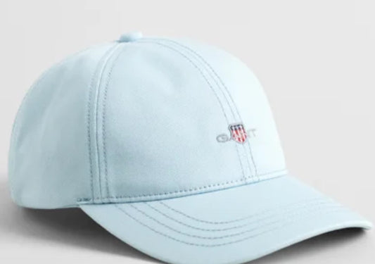 Lyseblå GANT-caps med brodert logo og justerbar spenne – Unisex