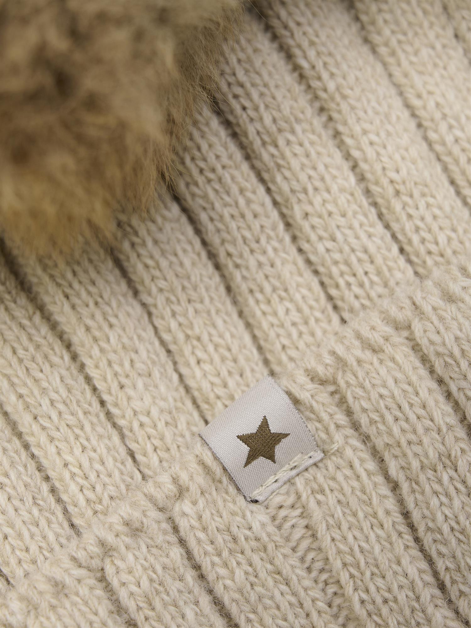 Lys beige Huttelihut ull lue med dusk unisex 4–10 år