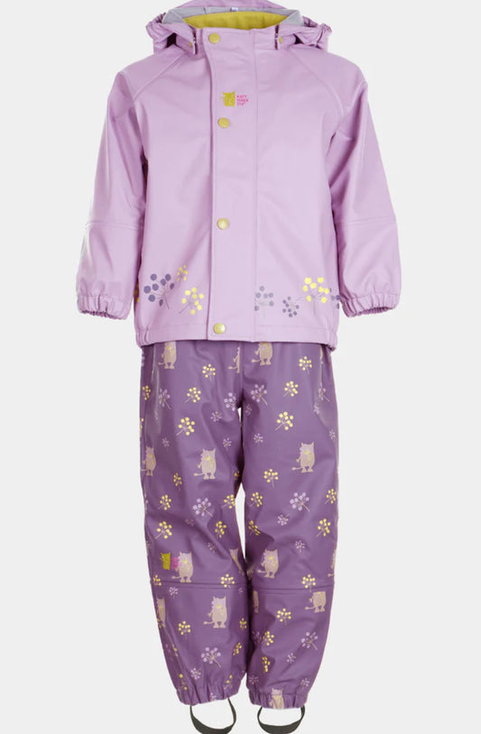 Kattnakken Plask regnsett Tolvmeterskogen i lilla Engkarse jente 1–8 år