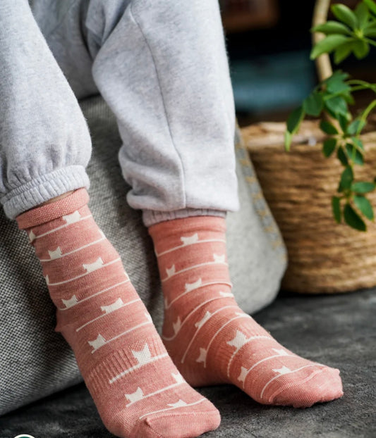 Ullsokker i 3-pakning fra Kattnakken i rosa nyanser – jente