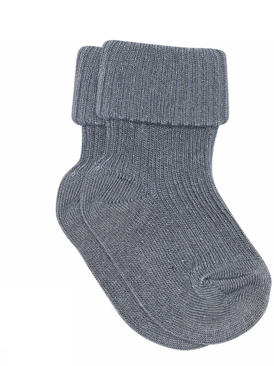 MP bambussokker i stone blue med ribb – 0–2 år