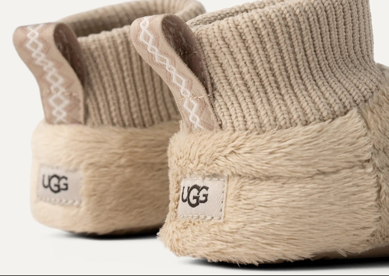 UGG Baby Nesti i lys beige for unisex, 0–1 år