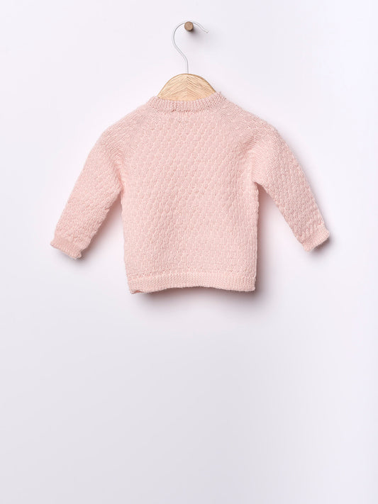 Rosa ullcardigan fra Wedoble med mønster – Jente 0–3 år