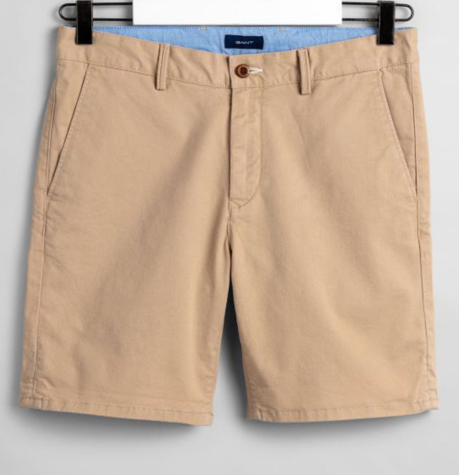 CHINO SHORTS