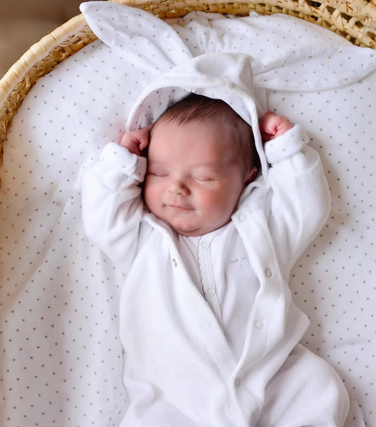 Livly – Plush Bunny Overall – Hvit – Unisex – 0-1 år