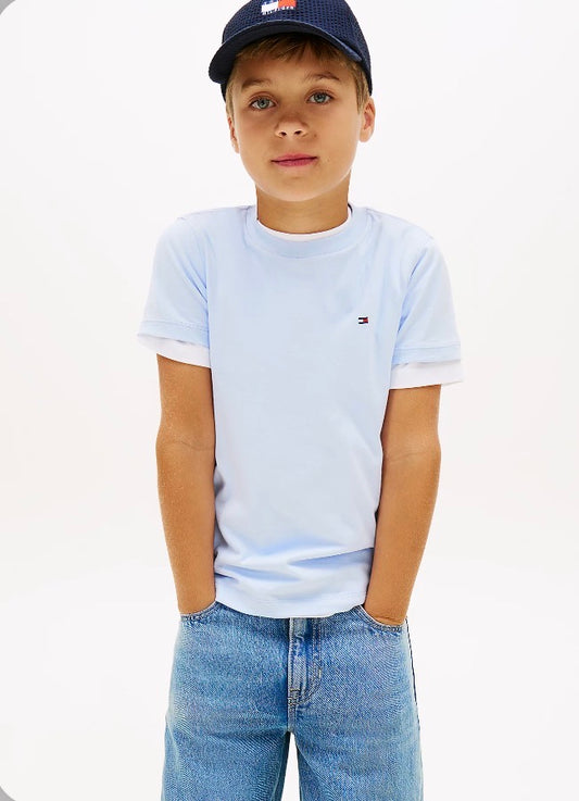 Tommy Hilfiger – T-skjorte med logo – Lyseblå – Unisex – 2-7 år