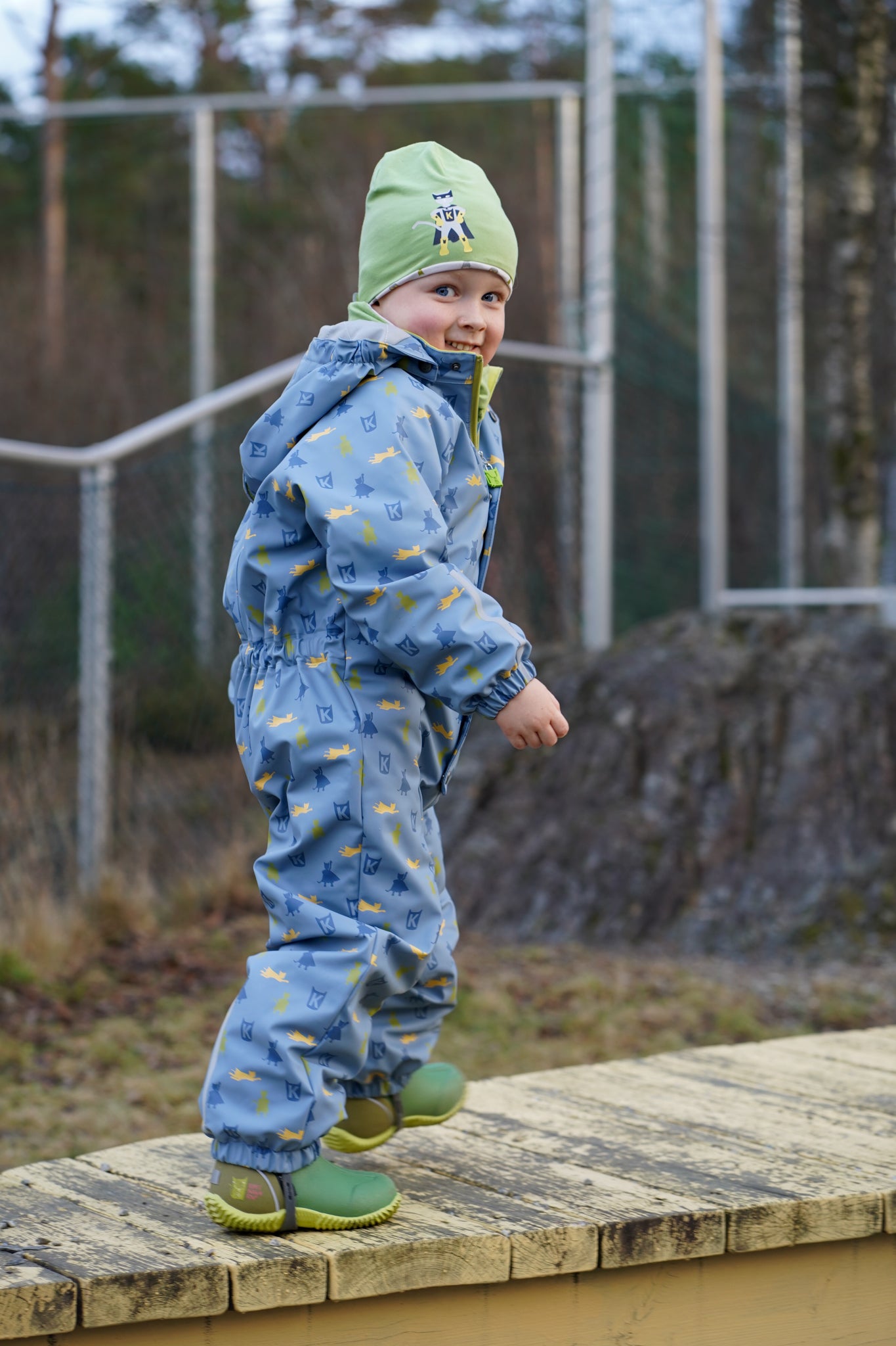 Kattnakken – Helårsdress med vattering – Mjuk blå – Gutt – 1-5 år