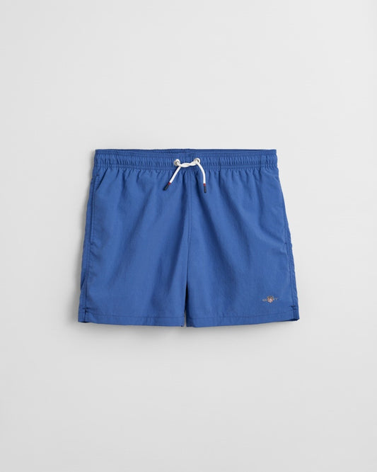 Blå badeshorts til gutt fra Gant med strikk og knytting i livet