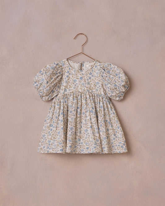 Kjole fra Noralee med blått blomsterprint og pufferm – Jente – 4–12 år